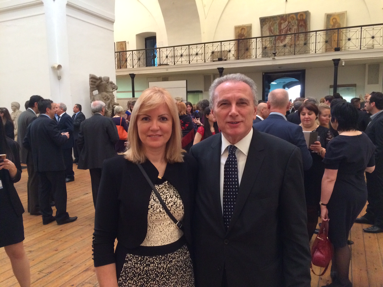 Slika /slike/Ravnatelj - Sofija.JPG